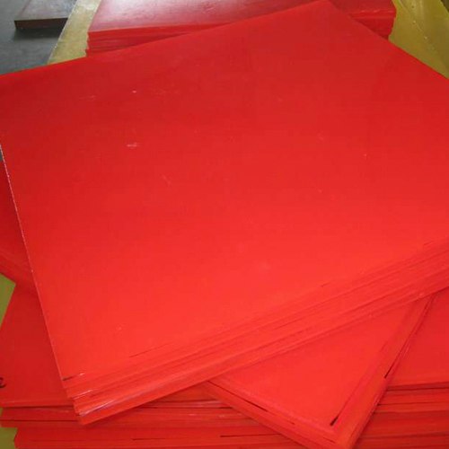 Полиуретан пластина красная 30x500x500 мм ТУ 2292-003-45130869-2004