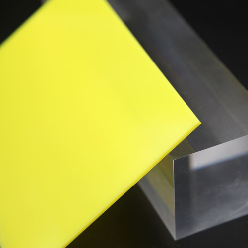 Лист ударопрочный полистирол желтый 2x2000x3000 мм
